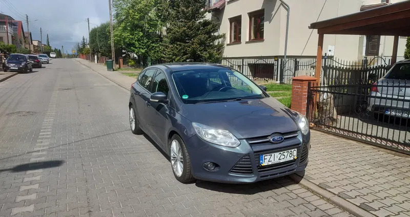ford focus sulechów Ford Focus cena 27500 przebieg: 238700, rok produkcji 2012 z Sulechów